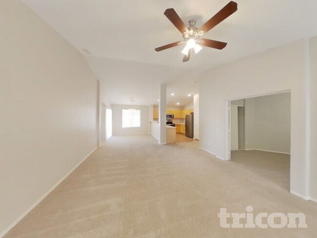 Photo - 8520 W Sonora St
