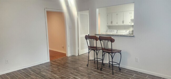 Photo - 12913 Trail Hollow Dr Unit 2913