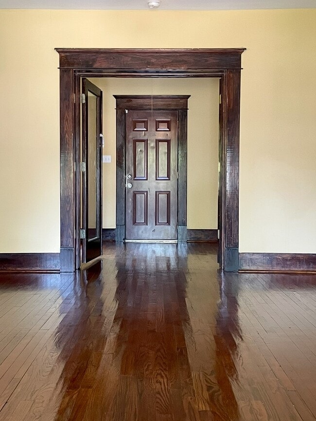 Photo - 1701 Sylvester Rd