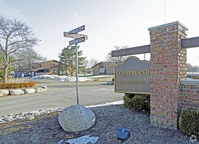 Photo - Cumberland Condominiums