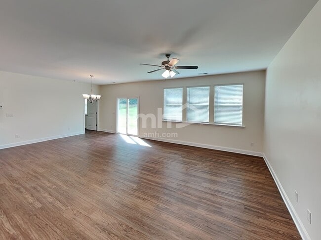 Photo - 6177 Rosemore Ln