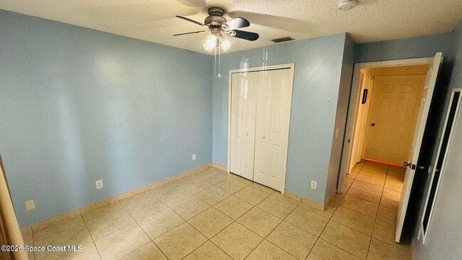 Photo - 815 Tyrol Ave NW