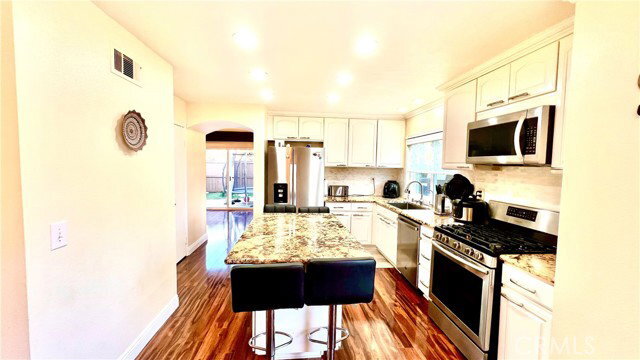Photo - 12 Lompoc Ct