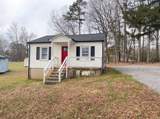 Photo - Charming Updated Home Minutes from Downtown Kannapolis
