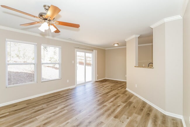 Photo - 708 Victory Gallop Ave