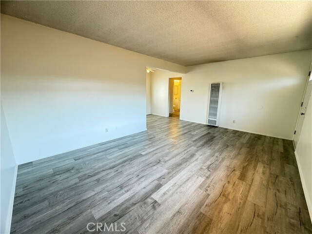 Photo - 21024 Reynolds Dr Unit 5