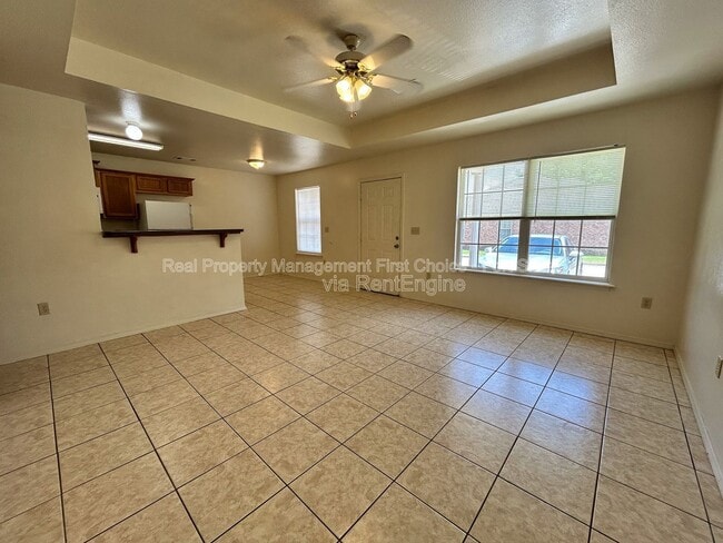 Photo - 1447 Brazil Ave