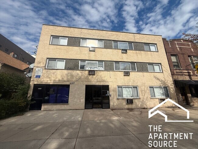 Photo - 2216 W Touhy Ave Unidad 2S