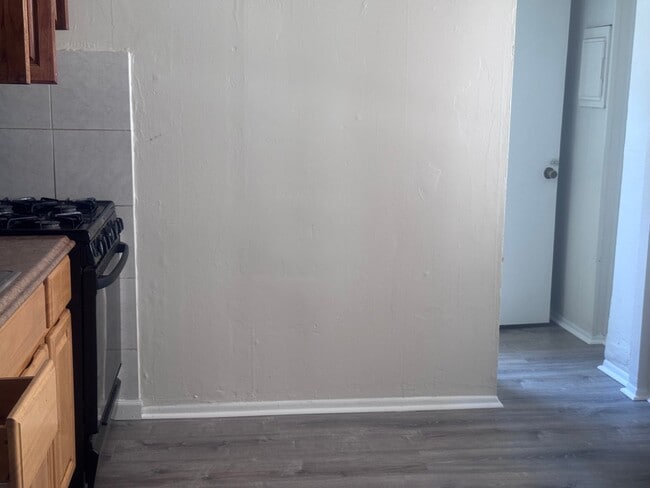 51xx C St Unit 1 Fl