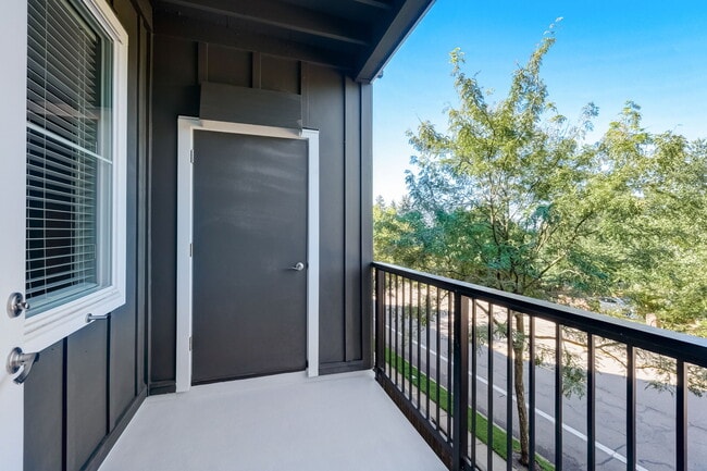 The Ridge - Balcony