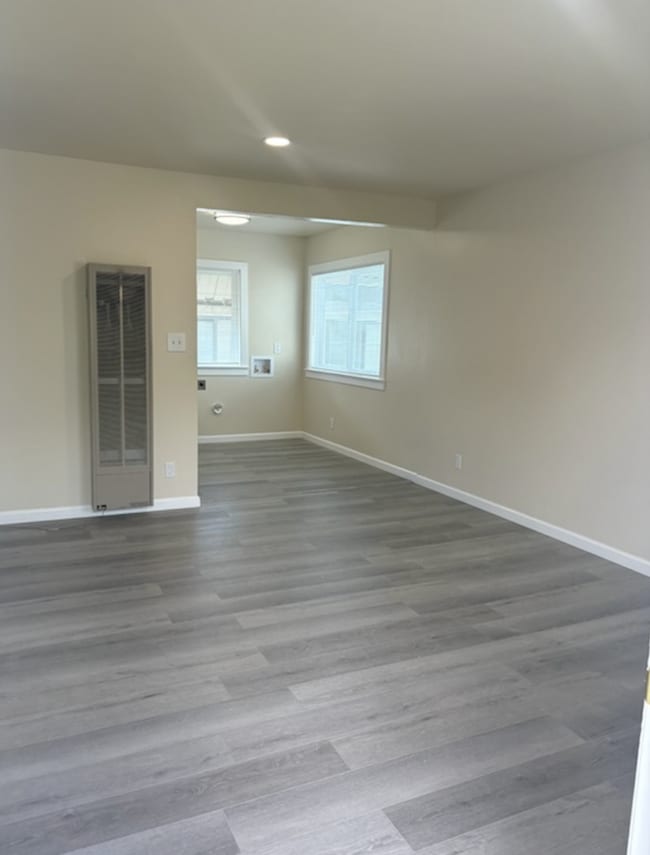 Photo - Charming 2-Bedroom Apartment with Hardwood Floors in Berkeley – Perfect Location! Unidad 4