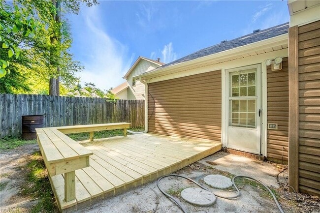 Photo - 5416 Heatherton Ct