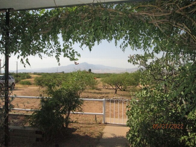 Photo - Peaceful Setting in J-Six