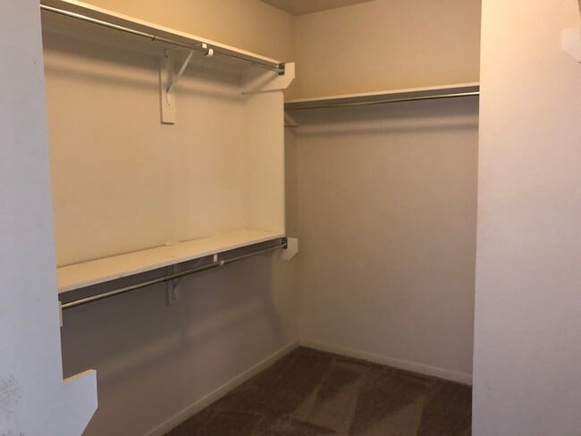 Master closet - 17359 Turquoise Stream Dr Casa