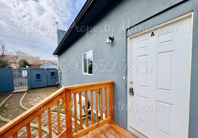 Photo - 18669 Pine St Unit A