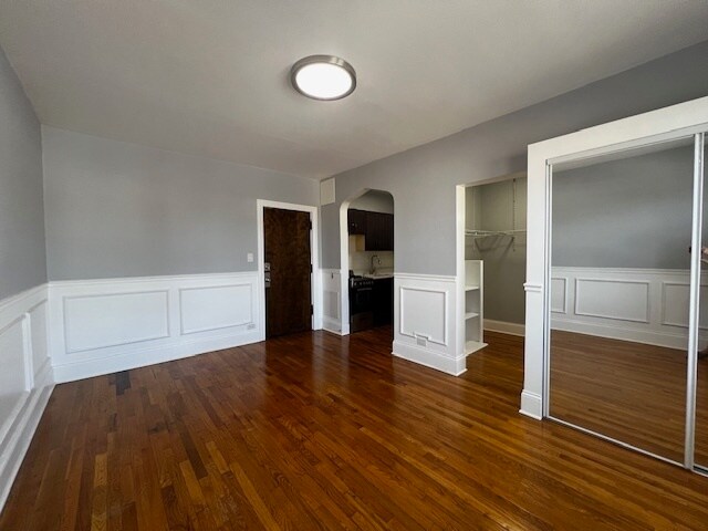 Photo - 4427 N Seeley Ave Unit 410