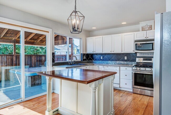 Photo - Monroe two story, three bed, two and half ...