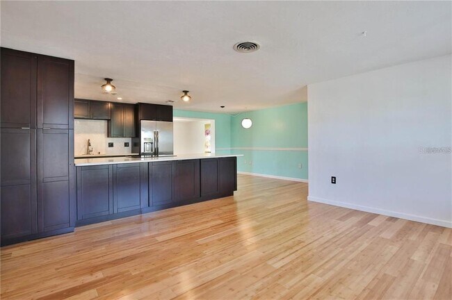 Photo - 7355 Cass Cir