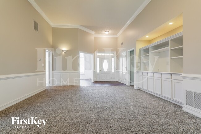 Photo - 715 Roland Manor Dr