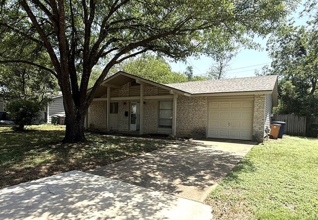 Building Photo - 2805 Ashdale Dr Rental