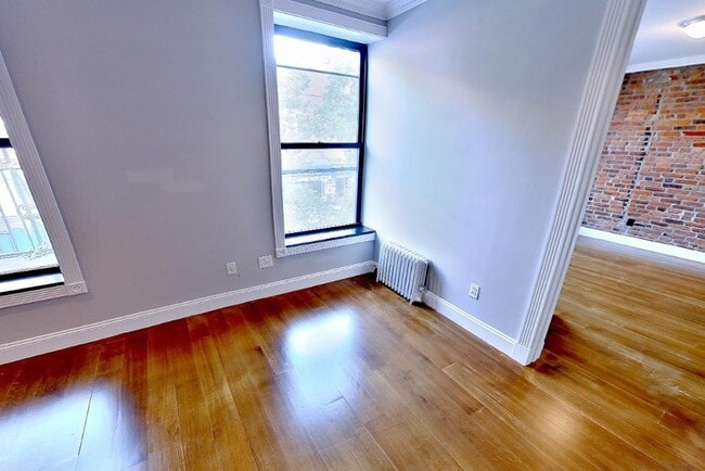 Photo - 346 E 18th St Unidad 2A