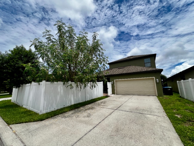 Photo - 13318 Longacre Dr