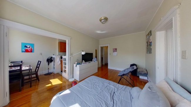 Photo - 232 Kelton St Unidad 18