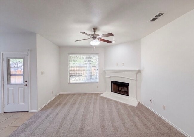Photo - 1108 Edgewater Dr