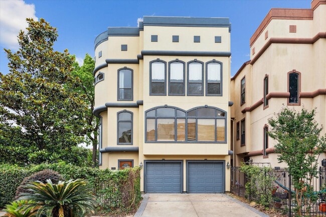 Photo - 6201 Taggart St Unit A