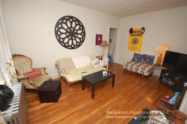 Building Photo - 1630 Commonwealth Ave