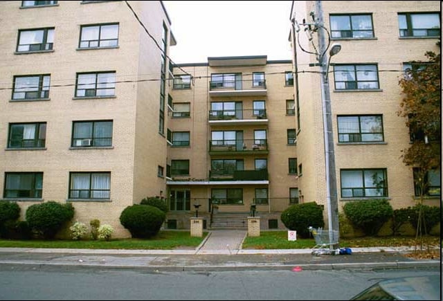 Photo - Suncrest Court