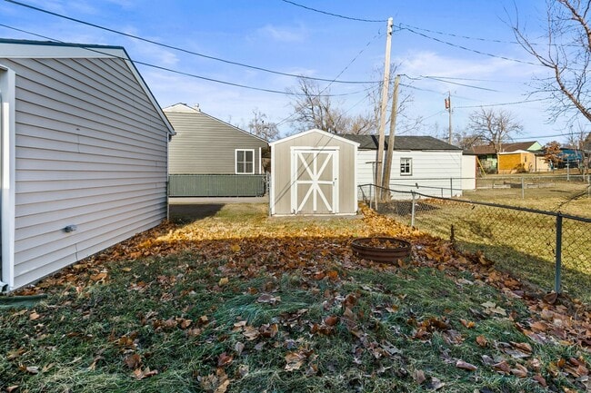 Photo - 3920 Vinton St