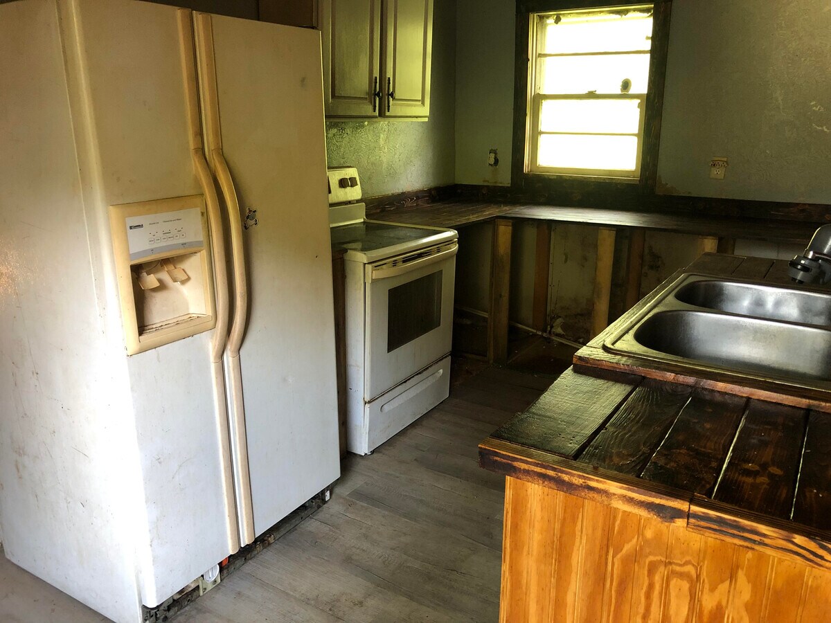 Photo - 9816 State Hwy A