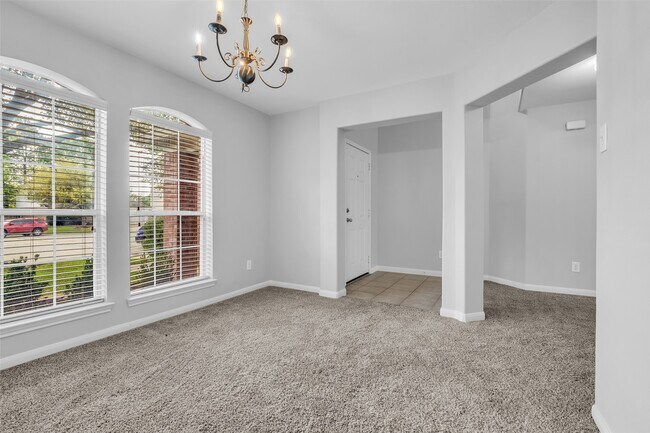 Photo - 23610 Hidden Maple Dr