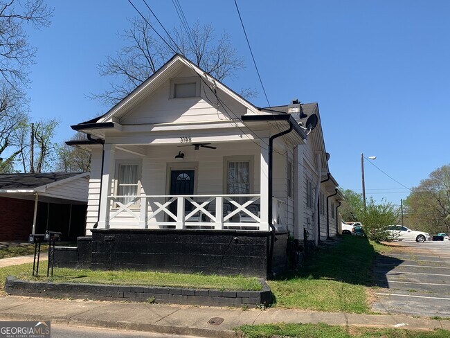 Photo - 3185 Jackson St