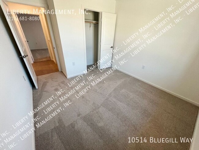 Photo - 10514 Bluegill Wy