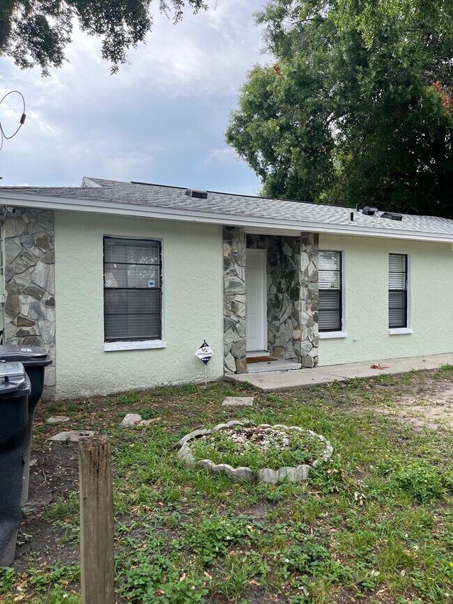 Photo - Beautiful 3BR Home in Central Tampa – Move-In Ready!