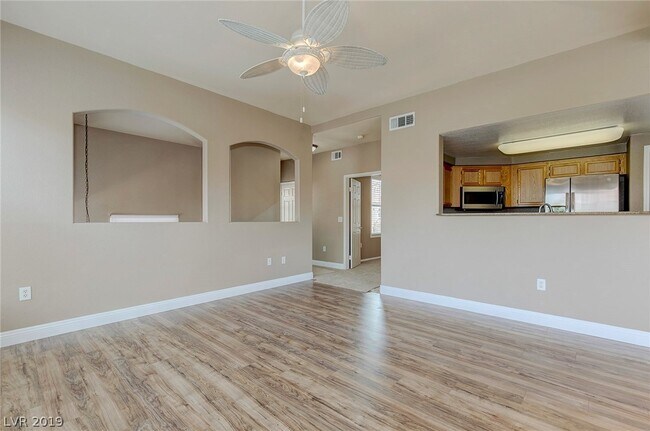 Living Room - 10550 W Alexander Rd Unit 2046