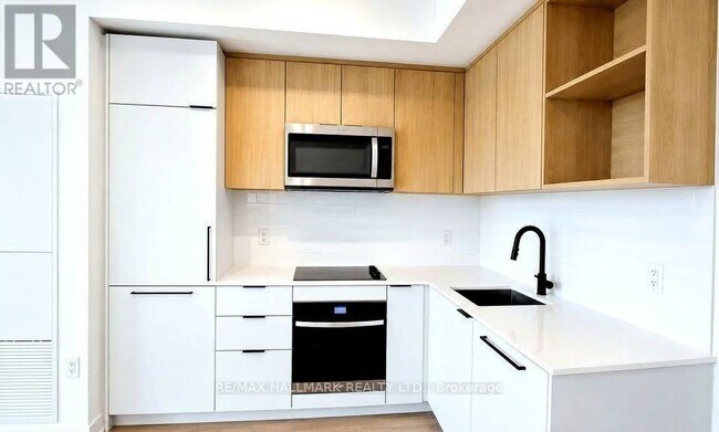 Photo - 1185 Dupont St Unit 322