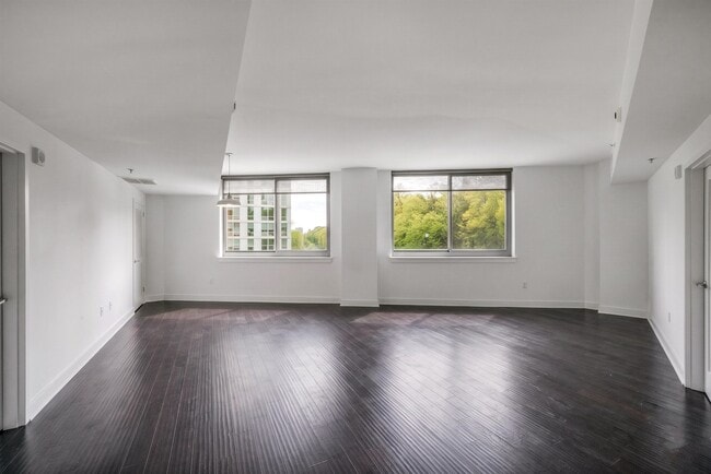 Photo - 800 Jackson St Unit 609