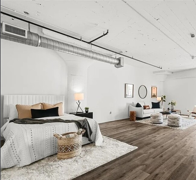 Building Photo - 2465 38th St Unit 6 Rental