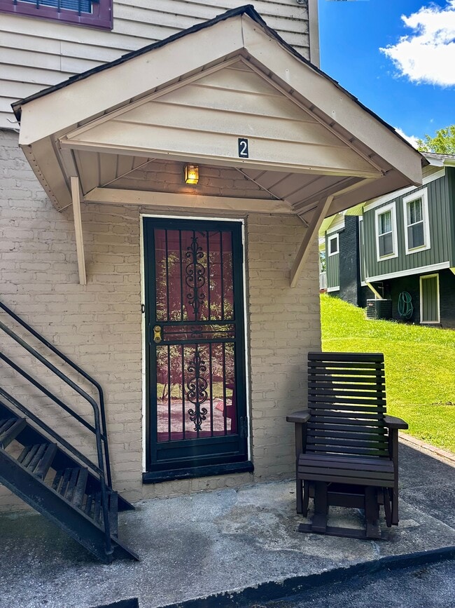 Photo - 1703 E 5th Ave Apartments Unit 2