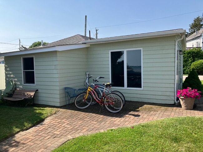 Photo - 161 Charlotte Dr