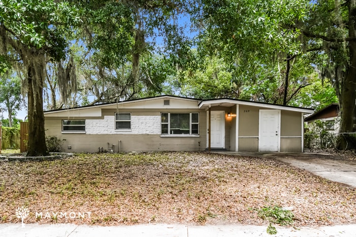 Photo - 260 Lee Dr