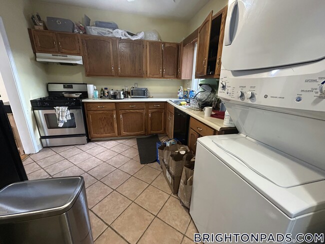 Photo - 9 Saybrook St Unit 3