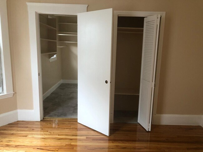 Photo - 94 Harrishof St Unit second floor