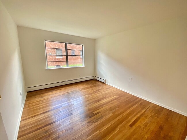Florence Apartments