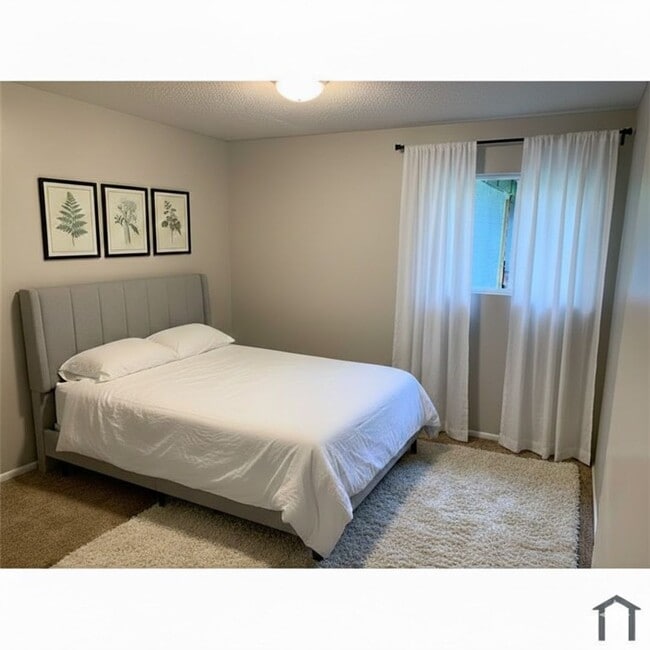 Photo - 501_Three Outsider Unit B