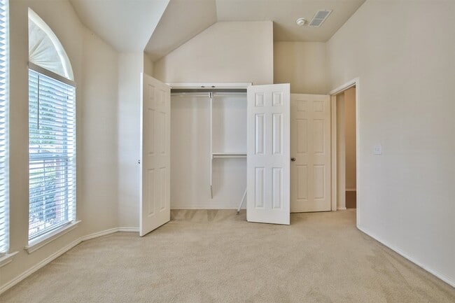 Photo - 2605 Monroe Dr