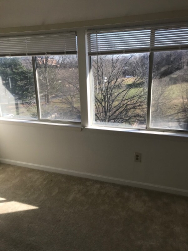 18216 Windsor Hill Dr Condo Condo for Rent in Olney, MD